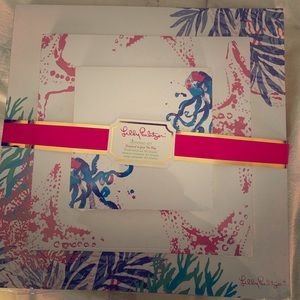 Brand New Lilly Pulitzer Notepad Set
